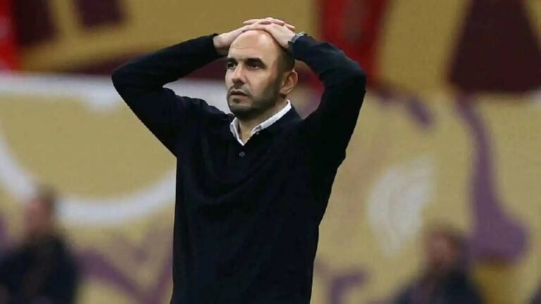 هل يستحق وليد الركراكي الإقالة ؟ وليد الركراكي