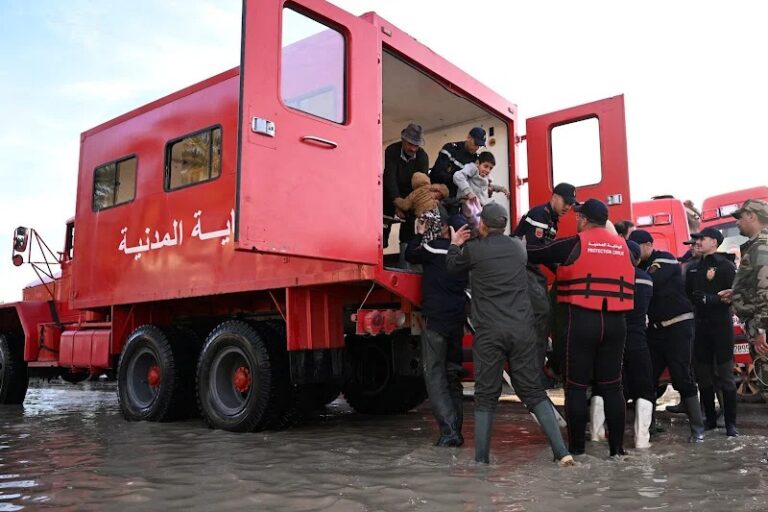 غرق أم حامل وطفلها